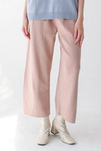 Load image into Gallery viewer, Asiro Narita Knitted Pants Celana Wanita