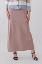 Load image into Gallery viewer, Zeva Knitted Skirt Rok Wanita