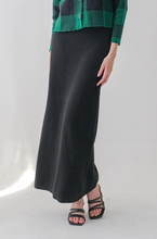 Load image into Gallery viewer, Zeva Knitted Skirt Rok Wanita