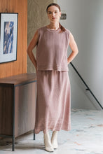 Load image into Gallery viewer, Asiro Ramy Top Onyx Skirt Knitted Set Wanita