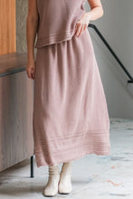 Load image into Gallery viewer, Asiro Ramy Top Onyx Skirt Knitted Set Wanita