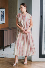 Load image into Gallery viewer, Asiro Rekha Dress Linen Dress Wanita