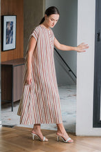 Load image into Gallery viewer, Asiro Rekha Dress Linen Dress Wanita