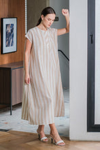 Load image into Gallery viewer, Asiro Rekha Dress Linen Dress Wanita