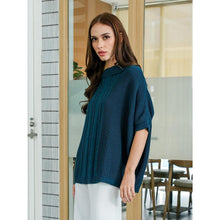 Load image into Gallery viewer, Asiro Evie Knitted Outwear Atasan Wanita