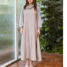 Load image into Gallery viewer, Asiro Quella Cotton Flowy Dress Gaun Gamis Panjang Lembut Katun Wanita