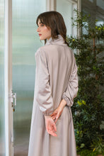 Load image into Gallery viewer, Asiro Quella Cotton Flowy Dress Gaun Gamis Panjang Lembut Katun Wanita