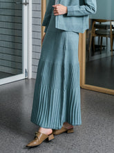 Load image into Gallery viewer, Asiro Gemma Skirt Knitted