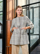 Load image into Gallery viewer, Asiro Isabel Top Blouse Woolstretch Pakaian Atasan Wanita