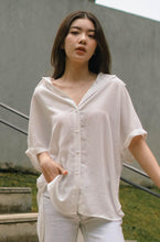 Load image into Gallery viewer, Twila Flowy Blouse