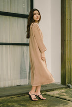 Load image into Gallery viewer, Yumma Flowy Dress