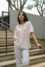 Load image into Gallery viewer, Twila Flowy Blouse