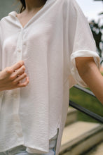 Load image into Gallery viewer, Twila Flowy Blouse