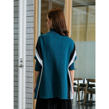 Load image into Gallery viewer, Asiro Jovelle Knitted Outwear Atasan Wanita
