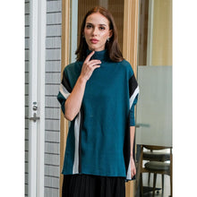 Load image into Gallery viewer, Asiro Jovelle Knitted Outwear Atasan Wanita
