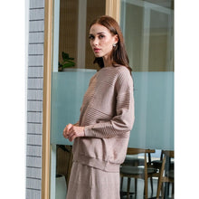 Load image into Gallery viewer, Asiro Mevi Top Knitted Outerwear Pakaian Atasan Wanita
