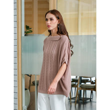 Load image into Gallery viewer, Asiro Evie Knitted Outwear Atasan Wanita
