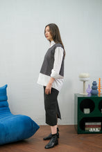 Load image into Gallery viewer, Azva Polo Linen Blouse
