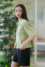 Load image into Gallery viewer, Levia Linen Blouse
