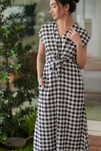 Load image into Gallery viewer, Franda Linen Dress
