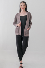 Load image into Gallery viewer, Linn Knitted Outerwear Atasan Wanita
