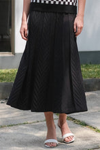 Load image into Gallery viewer, Asiro Elvina Knitted Skirt Black Rok Wanita
