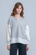 Load image into Gallery viewer, Asiro Zamora Linen Blouse Atasan Wanita
