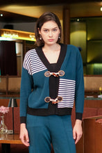 Load image into Gallery viewer, Asiro Elodie Top Knitted Outwear Atasan Wanita

