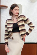 Load image into Gallery viewer, Asiro Xiera Knitted Outwear Atasan Wanita
