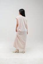 Load image into Gallery viewer, Valery Linen Dress
