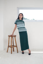 Load image into Gallery viewer, Libby Knitted Skirt Emerald Green
