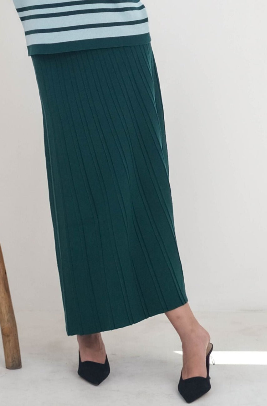 Libby Knitted Skirt Emerald Green