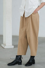 Load image into Gallery viewer, Betty Semi Woll Pants
