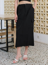Load image into Gallery viewer, Asiro Hedy Midi Skirt Wolstretch Rok Bawahan Wanita
