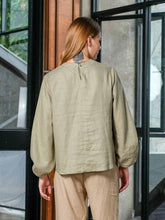 Load image into Gallery viewer, Asiro Ulina Linen Blouse Atasan Pakaian Wanita Lengan Panjang
