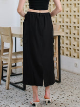 Load image into Gallery viewer, Asiro Hedy Midi Skirt Wolstretch Rok Bawahan Wanita
