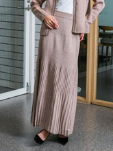 Load image into Gallery viewer, Asiro Gemma Skirt Knitted
