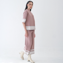 Load image into Gallery viewer, Asiro Helma Knitted Blouse Jemy Knitted Pants Sets Wanita
