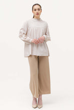 Load image into Gallery viewer, Keyla Rayon Blouse Cream
