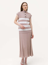 Load image into Gallery viewer, Violeta Knitted Blouse Outerwear Sand
