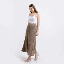 Load image into Gallery viewer, Ivanka Knitted Skirt Mocca
