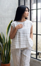 Load image into Gallery viewer, Roxane Linen Sets White Stripes
