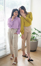 Load image into Gallery viewer, Livy Crinkle Blouse Lilac
