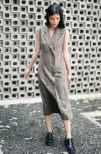 Load image into Gallery viewer, Shirley Pure Linen Blazer Olive Green
