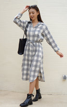 Load image into Gallery viewer, Nyra Linen Dress / Outerwear Grey
