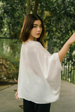 Load image into Gallery viewer, Lara Flowy Blouse White
