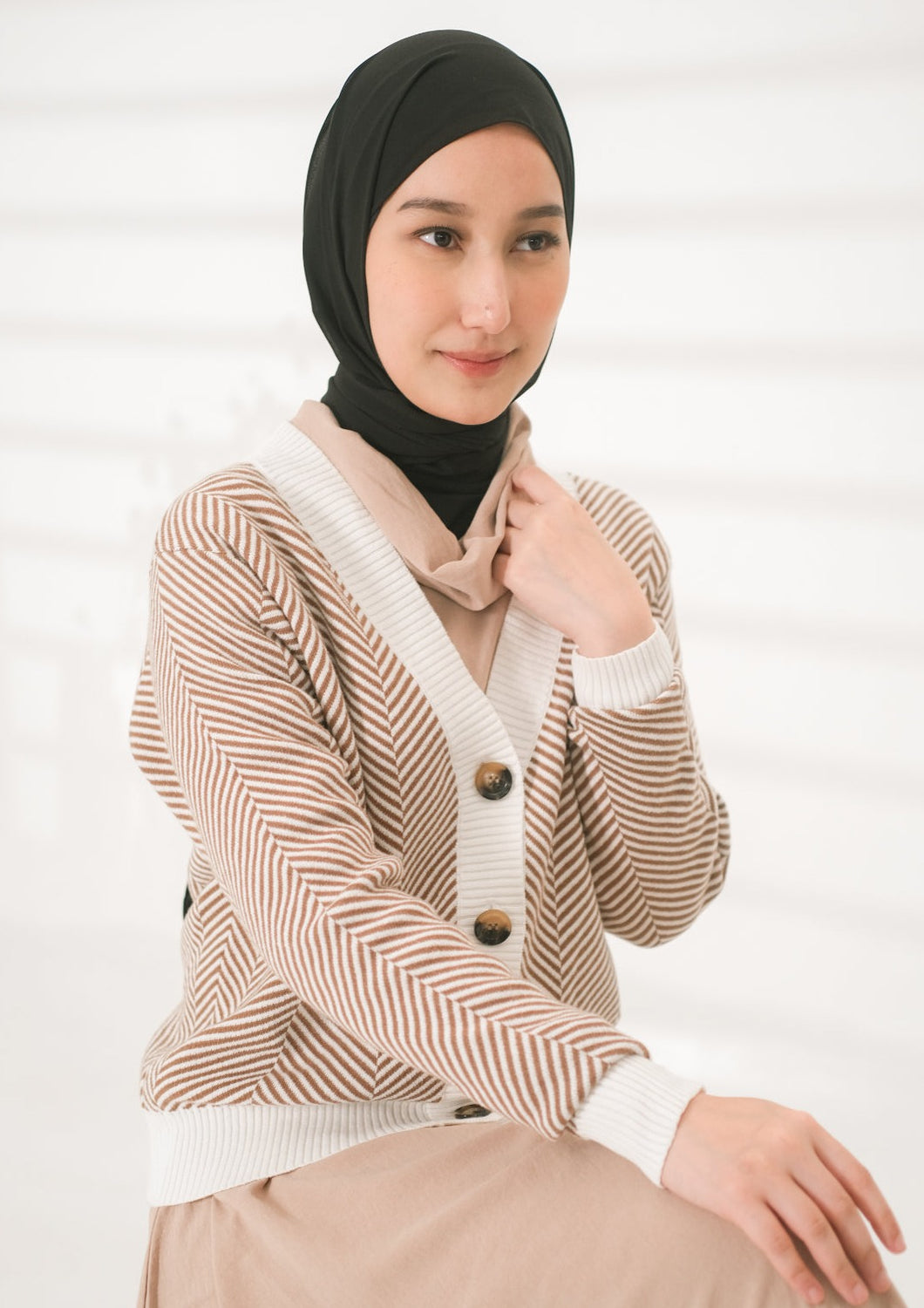 Elyna Cardigan Knitted Mocca