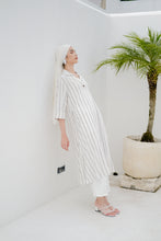 Load image into Gallery viewer, Medina Dress White
