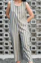 Load image into Gallery viewer, Alifa Pure Linen Outerwear
