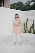 Load image into Gallery viewer, Ivona Blouse Dusty Pink
